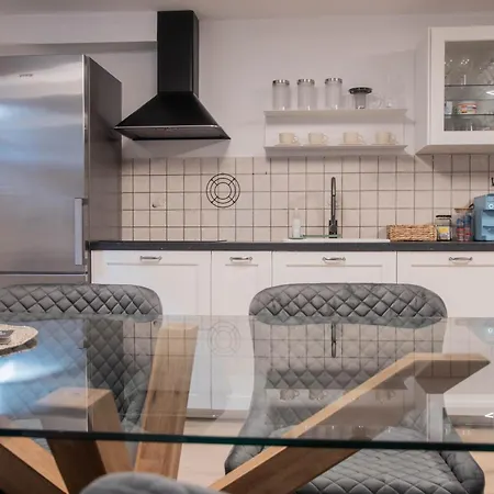 Street Hideaway Apartman Sempeter v Savinjski Dolini