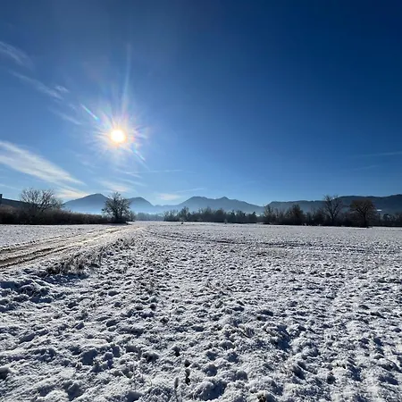 Apartman Street Hideaway